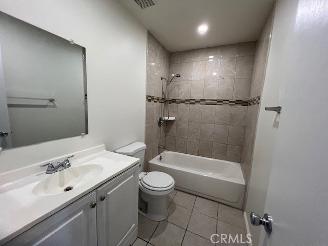https://media.crmls.org/medias/9777cca6-cd59-4042-853f-3a7c473f5d4b.jpg?preset=X-Large