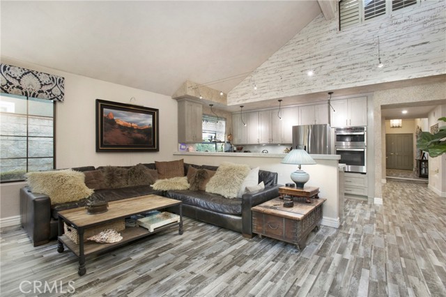 Detail Gallery Image 11 of 38 For 28631 Mill Pond, Mission Viejo,  CA 92692 - 3 Beds | 3 Baths