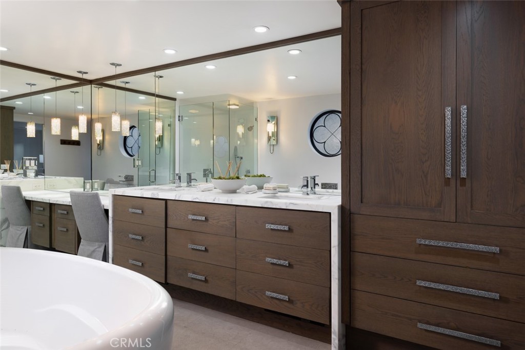 MLS #OC25127533 img 42