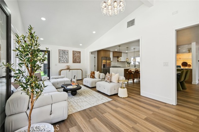 Detail Gallery Image 16 of 70 For 4816 Saint Andrews Ave, Buena Park,  CA 90621 - 4 Beds | 3 Baths