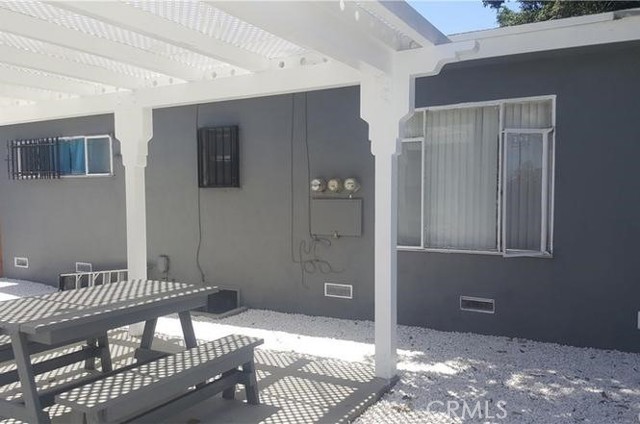 8014 S Western Avenue, Los Angeles CA: https://media.crmls.org/medias/977a68ce-10c0-4356-894f-20f0ac95f250.jpg