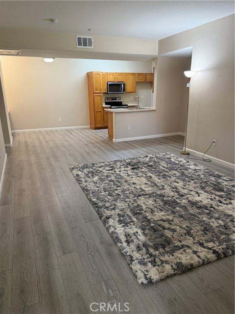 41410 Juniper Street, Murrieta CA: https://media.crmls.org/medias/977b6641-bca3-422f-9b48-a4057c4d2afd.jpg