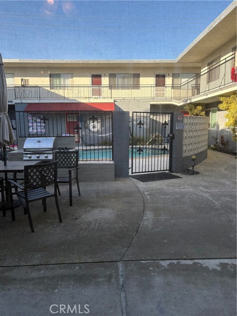 Detail Gallery Image 2 of 14 For 24311 Santa Clara Ave #4,  Dana Point,  CA 92629 - 1 Beds | 1/1 Baths