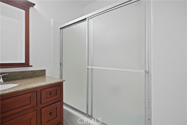 Detail Gallery Image 41 of 57 For 5345 White Oak Ave #J,  Encino,  CA 91316 - 3 Beds | 2/1 Baths