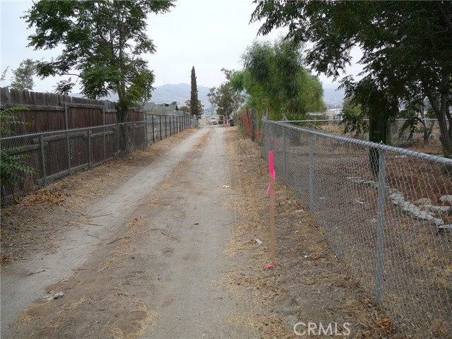 31665 Meadow Blossom Road, Nuevo CA: https://media.crmls.org/medias/977c2a4e-c829-4503-8411-ff7b417b4747.jpg