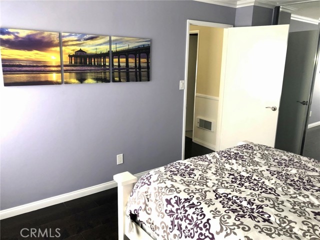 555 Esplanade, Redondo Beach CA: https://media.crmls.org/medias/977cf076-01b5-4330-8989-4c0b2899530b.jpg