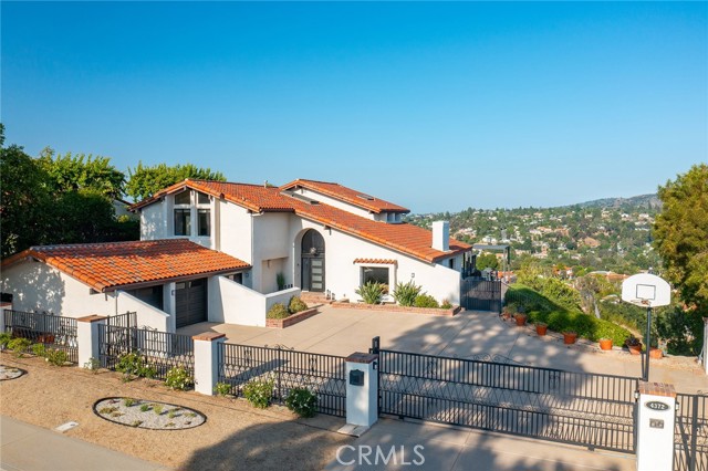 Detail Gallery Image 1 of 67 For 4372 Park Vicente, Calabasas,  CA 91302 - 4 Beds | 4/1 Baths