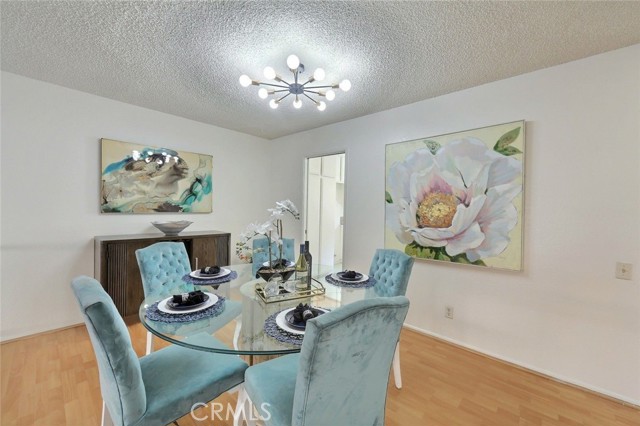 Detail Gallery Image 4 of 14 For 421 E Mission Rd #27,  Alhambra,  CA 91801 - 3 Beds | 2/1 Baths