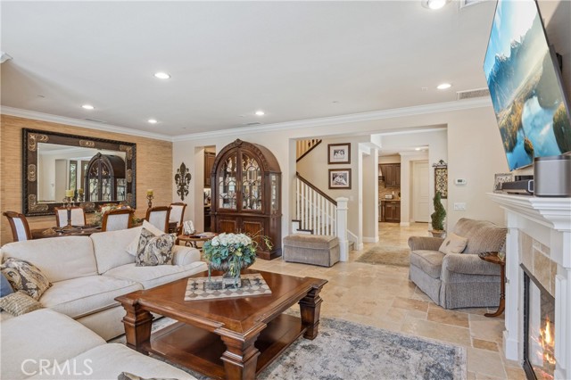 8356 Noelle Drive, Huntington Beach CA: https://media.crmls.org/medias/977fbd86-5b20-441e-99d8-5d43712f4c8d.jpg