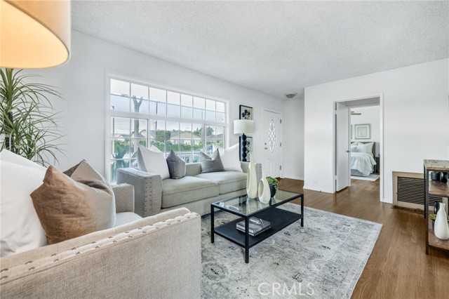 Detail Gallery Image 9 of 60 For 8873 Coolhurst Dr, Pico Rivera,  CA 90660 - 3 Beds | 2 Baths