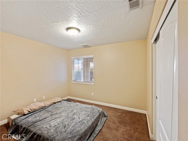 Detail Gallery Image 13 of 30 For 12550 Whispering Spring Rd, Victorville,  CA 92395 - 3 Beds | 2 Baths