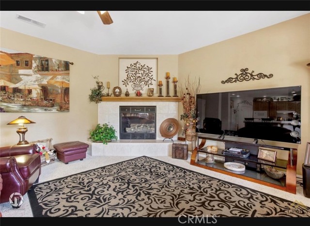 Detail Gallery Image 12 of 26 For 5201 Doble Aguila Way, Bakersfield,  CA 93306 - 3 Beds | 2/1 Baths