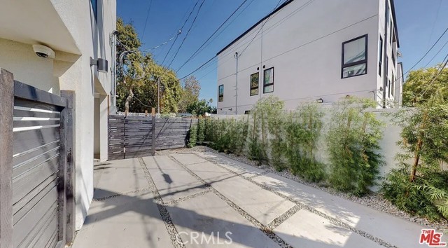 Detail Gallery Image 19 of 20 For 6344 Camellia #6346,  North Hollywood,  CA 91606 - 4 Beds | 3 Baths