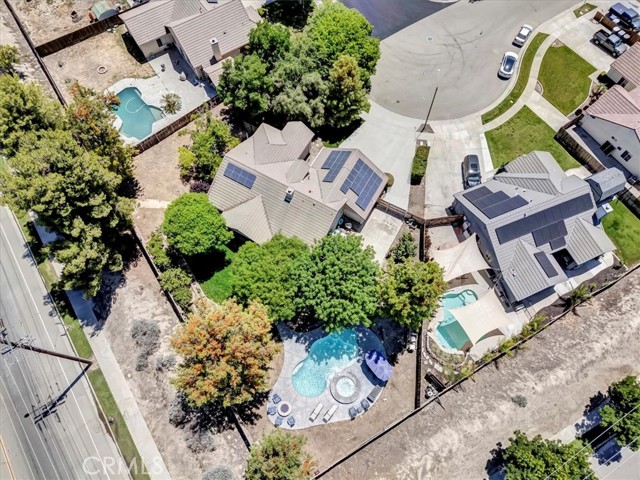 1774 Homestead Way, Lemoore CA: https://media.crmls.org/medias/9782e2bf-c5b8-40ac-90f5-2503514eb118.jpg