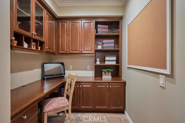 Detail Gallery Image 22 of 54 For 14508 Meadowbrook Ln, Corona,  CA 92880 - 4 Beds | 2/1 Baths