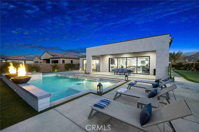 Front Image Thumbnail for CRNP25256985