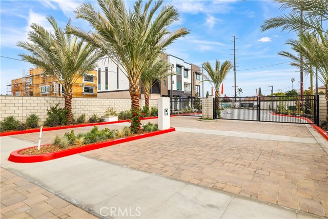 Detail Gallery Image 2 of 23 For 30 Bigsby Dr, Stanton,  CA 90680 - 3 Beds | 3/1 Baths