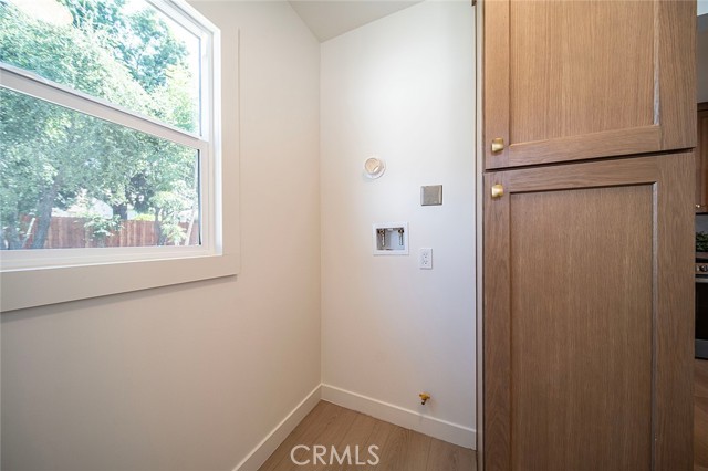 1951 Wagner Street, Pasadena CA: https://media.crmls.org/medias/9784c5ab-d48c-46e2-9d73-0dee198ee92e.jpg