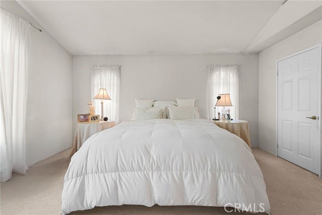 Detail Gallery Image 13 of 22 For 15058 Providence Ln, North Hills,  CA 91343 - 3 Beds | 2/1 Baths