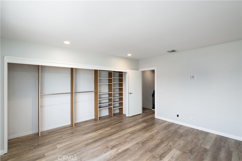 3309 Wedgewood Lane Burbank img 2