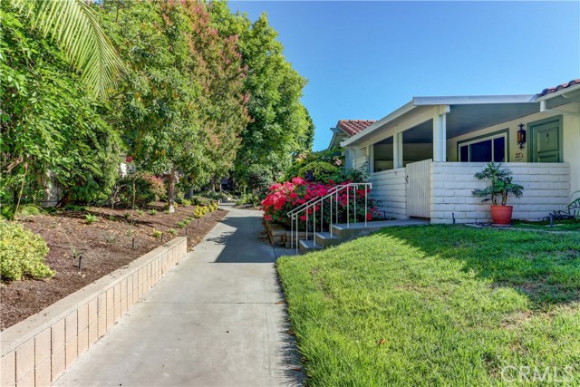 Image 2 for 2023 E Via Mariposa #B, Laguna Woods, CA 92637