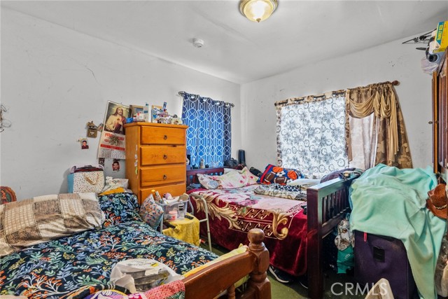 Detail Gallery Image 13 of 40 For 943 W 65th St, Los Angeles,  CA 90044 - 7 Beds | 4 Baths