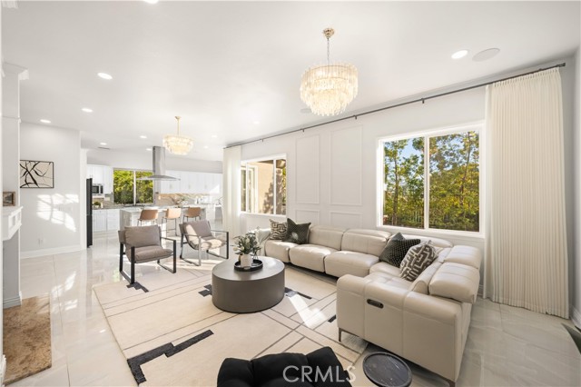 Image 9 of 71 For 23195 Stoneridge