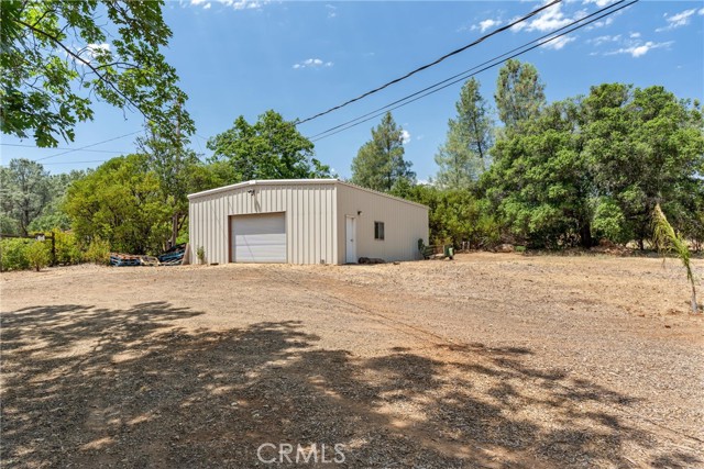 18501 Rustic Ridge Road, Lower Lake CA: https://media.crmls.org/medias/9787b1b2-4550-40e9-87eb-0c3d66bb884d.jpg