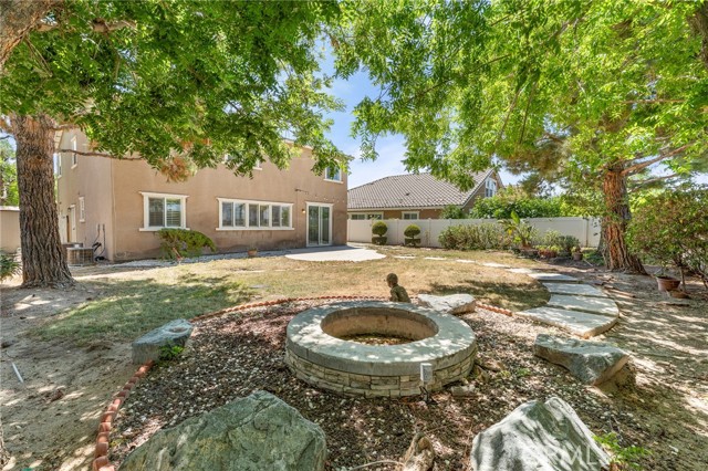 1581 Margit Street, Redlands CA: https://media.crmls.org/medias/9789402b-b9f8-4218-81b1-481256421b61.jpg