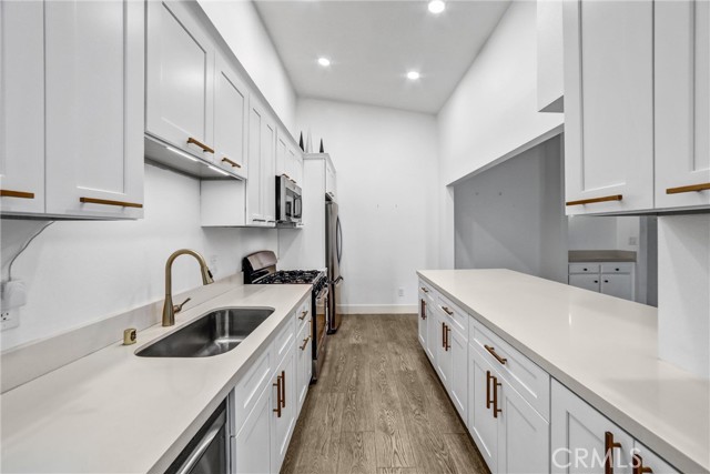 2 Bed Home for Sale in Valley Village, California