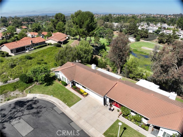 Detail Gallery Image 4 of 72 For 23531 via Murillo, Mission Viejo,  CA 92692 - 3 Beds | 2 Baths