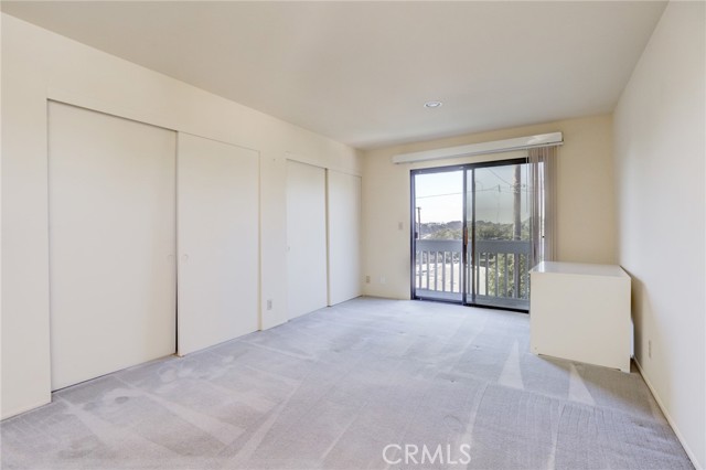 693 19th Street, Manhattan Beach, California 90266, 5 Bedrooms Bedrooms, ,1 BathroomBathrooms,Residential,Sold,19th,SB21194757