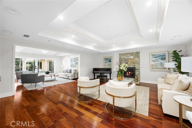 Detail Gallery Image 4 of 45 For 602 W Woodruff, Arcadia,  CA 91007 - 6 Beds | 4 Baths