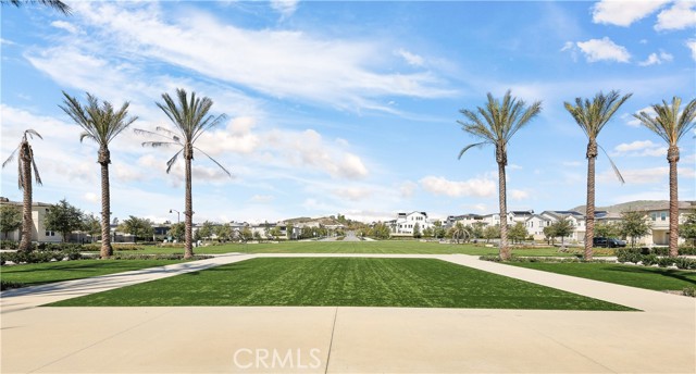 230 Holliston, Lake Forest CA: https://media.crmls.org/medias/978bdff4-ad03-428c-8c81-6cd60e7df347.jpg