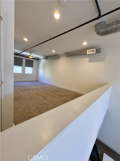 920 E Santa Ana Boulevard, Santa Ana CA: https://media.crmls.org/medias/978bf959-2399-4742-a1b2-0fa1b0d77b95.jpg