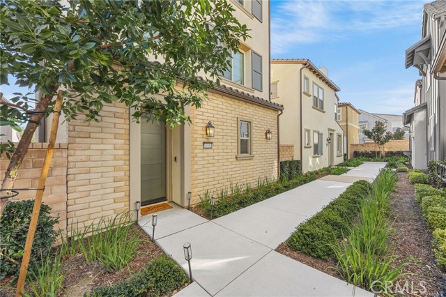 Front Image Thumbnail for CRIG25281091