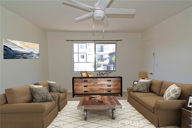 3112 S Durango Avenue, Los Angeles CA: https://media.crmls.org/medias/978cbaa2-70dd-46e6-9a99-963ec91b75e1.jpg