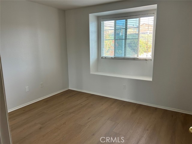 Detail Gallery Image 10 of 21 For 46213 Corte Oaxaca, Temecula,  CA 92592 - 4 Beds | 2/1 Baths