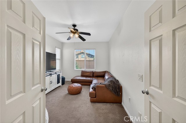 Detail Gallery Image 24 of 66 For 33884 Pegase Ct, Temecula,  CA 92592 - 5 Beds | 2/1 Baths