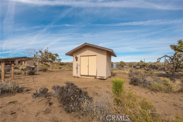 Detail Gallery Image 37 of 46 For 2310 Cottontail Rd, Pioneertown,  CA 92268 - 3 Beds | 3 Baths
