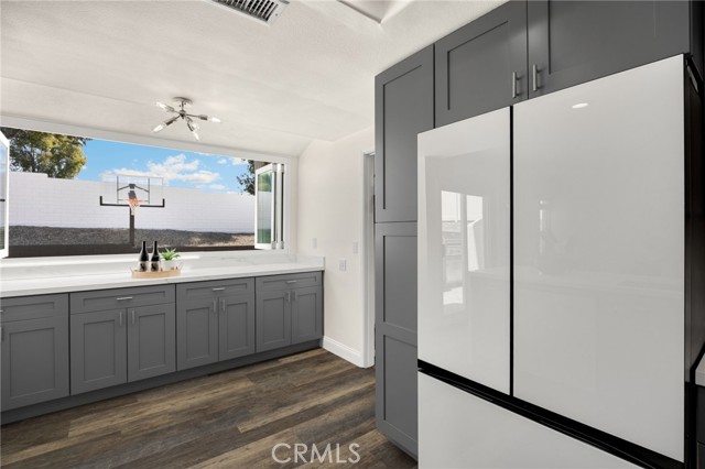 Detail Gallery Image 17 of 51 For 136 Donnybrook, Brea,  CA 92821 - 4 Beds | 2/1 Baths