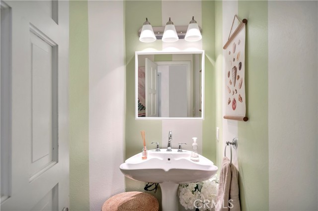 Powder room