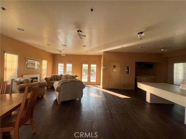 Detail Gallery Image 4 of 21 For 7685 Haven Ave, Rancho Cucamonga,  CA 91730 - 3 Beds | 3 Baths
