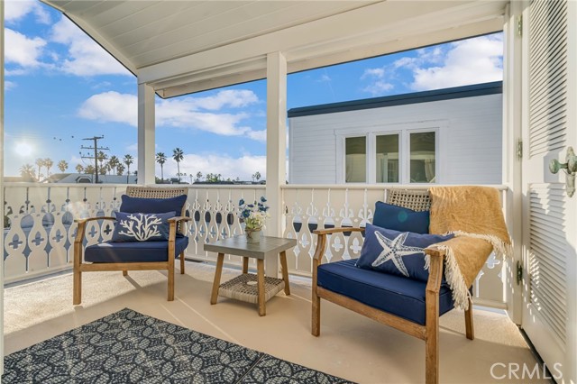 Detail Gallery Image 29 of 38 For 309 21st, Huntington Beach,  CA 92648 - 4 Beds | 3/1 Baths