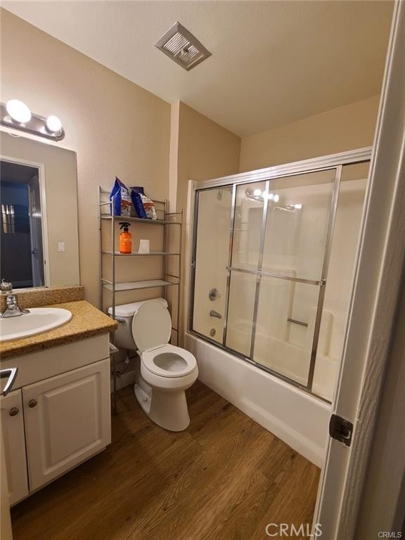 Detail Gallery Image 9 of 17 For 5515 Canoga #127,  Woodland Hills,  CA 91367 - 2 Beds | 2 Baths