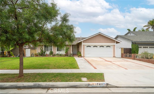 17411 Forbes Ln, Huntington Beach, CA 92649