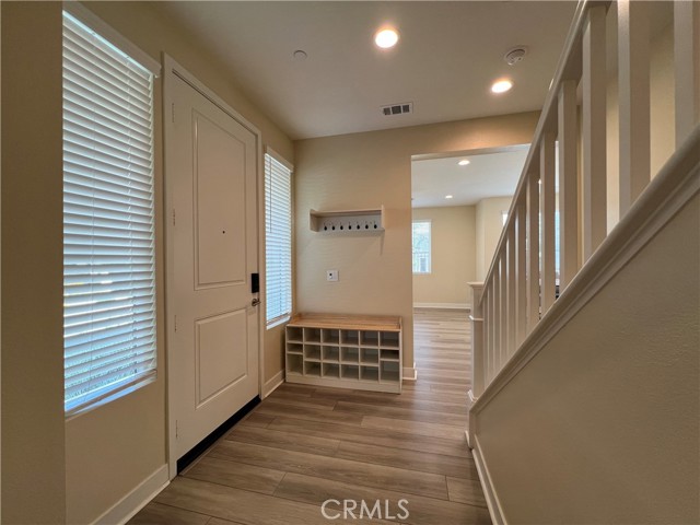 4292 S Heather Privado, Ontario CA: https://media.crmls.org/medias/97928f42-00c1-40a6-93f0-b7b15eeeba00.jpg