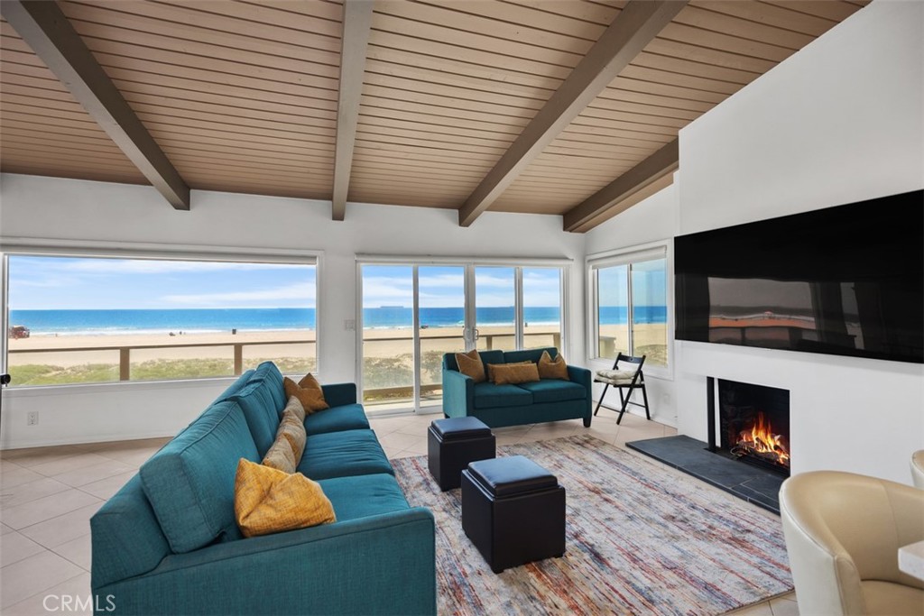 MLS #OC26163655 image #2