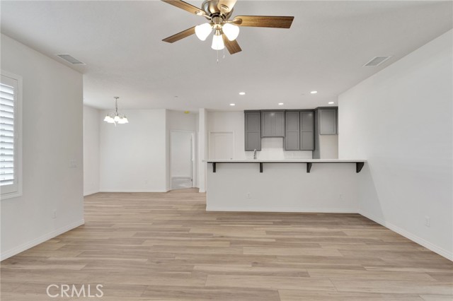 Detail Gallery Image 6 of 34 For 15466 Lone Eagle St, Victorville,  CA 92395 - 4 Beds | 3 Baths