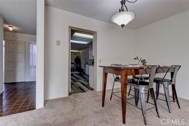17 Seaview Drive, Rolling Hills Estates, California 90274, 3 Bedrooms Bedrooms, ,3 BathroomsBathrooms,Residential,Sold,Seaview,PV22055833